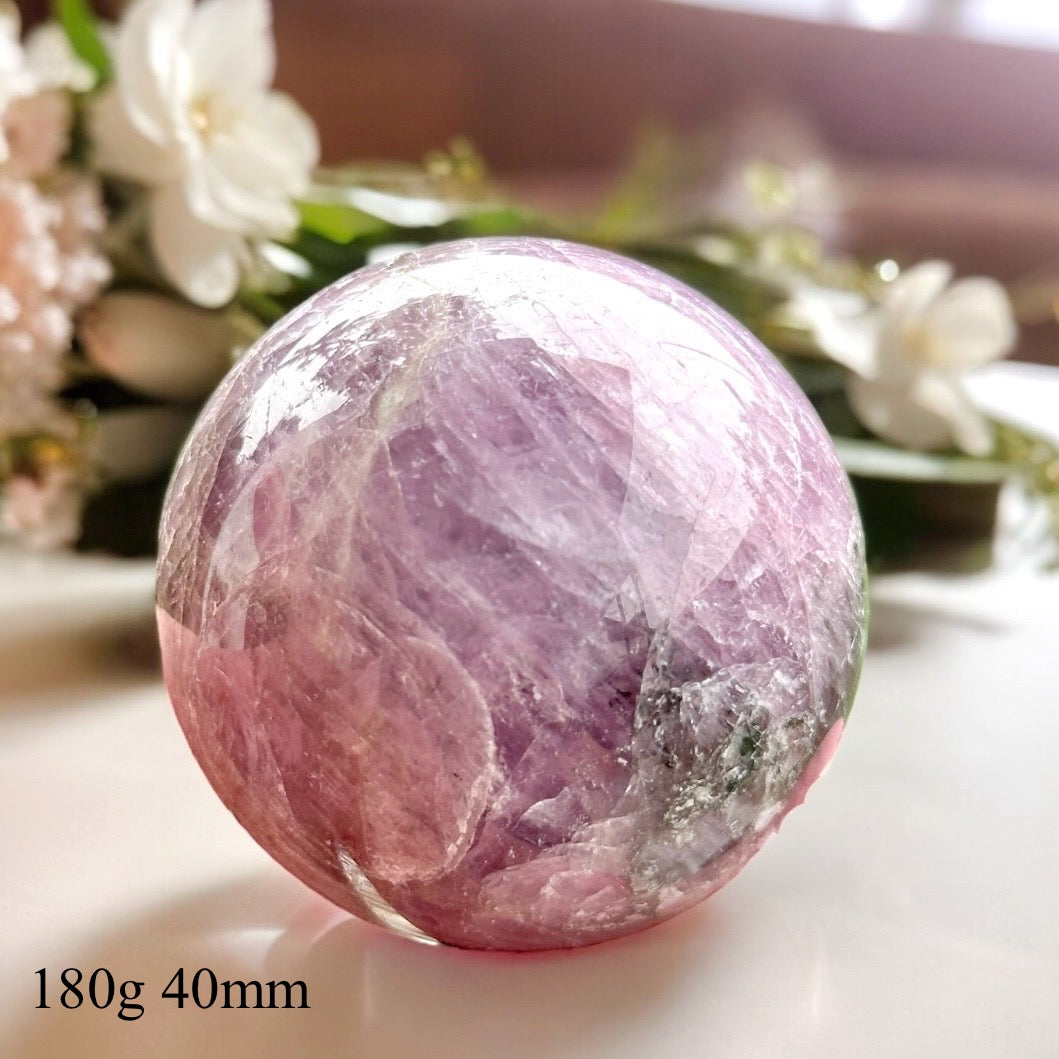 Kunzite Sphere (AAA Grade) Brazil