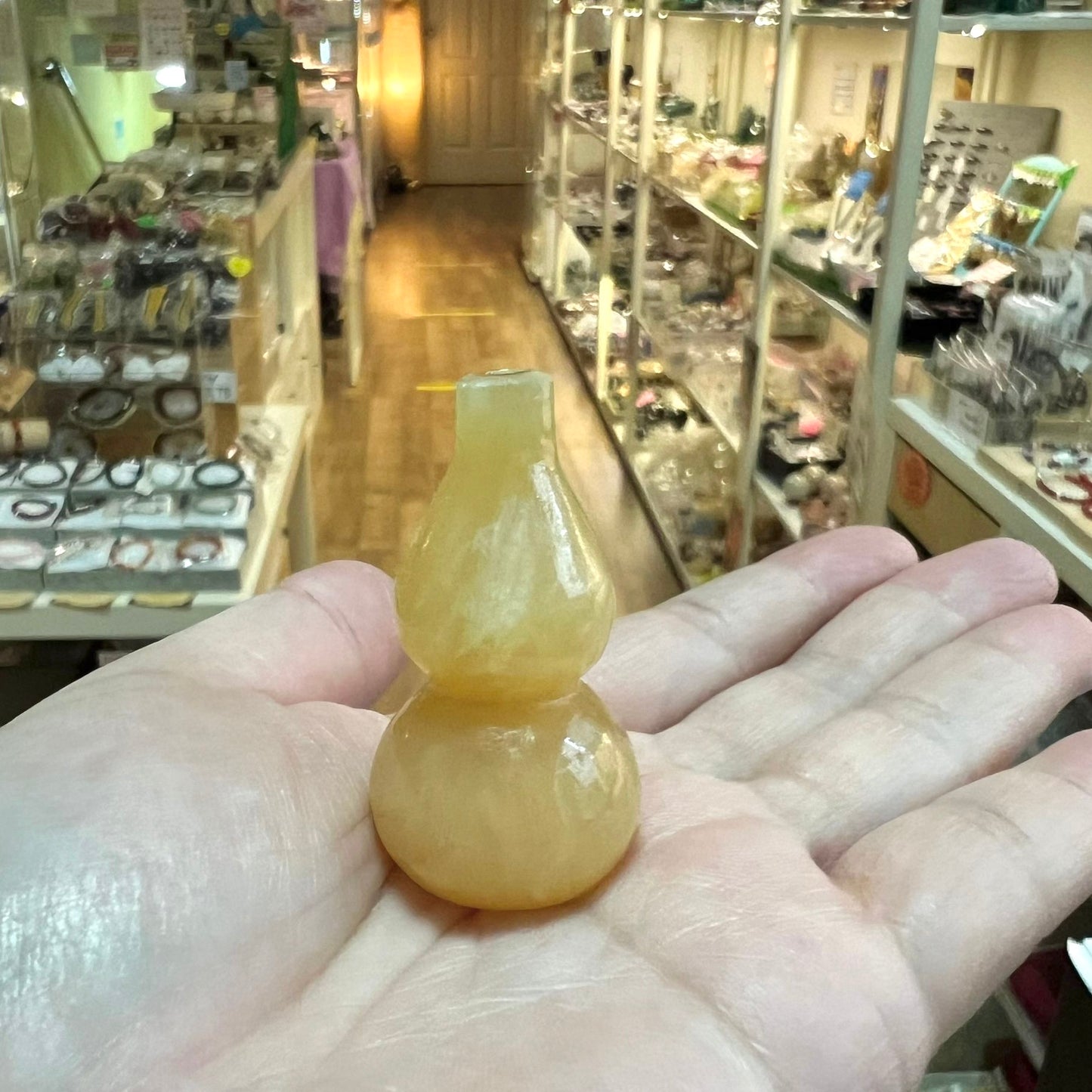 Wu Lou HULU Crystal Gourd 2” (Feng Shui) Golden Calcite