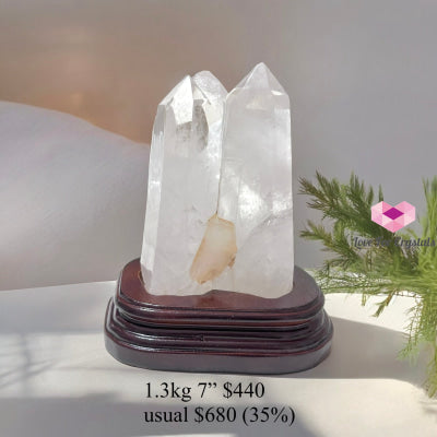 Clear Quartz Tower Large Points (Brazil) 30% -40% Off 1.3Kg 7” Aaa With Rainbow Crystal Points