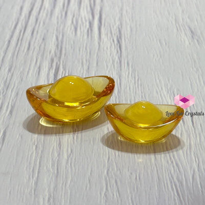 Feng Shui Golden Ingot Charm (Luili Glass)