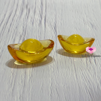 Feng Shui Golden Ingot Charm (Luili Glass)