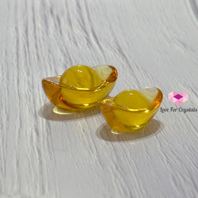 Feng Shui Golden Ingot Charm (Luili Glass)