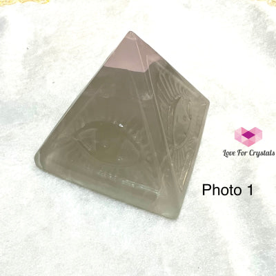 Fluorite Eye Pyramid Photo 1 (55Mm)