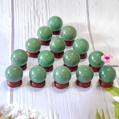 Green Aventurine Spheres 30-40Mm Series With Wooden Stand