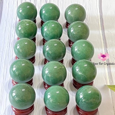 Green Aventurine Spheres 30-40Mm Series With Wooden Stand