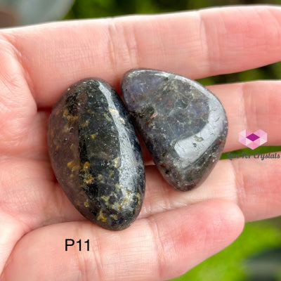 Iolite Tumbled Stones 30-40Mm (Tanzania) Photo 11 Polished Crystal