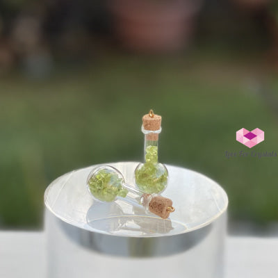 Peridot Bulb Bottle Pendant Pendants & Necklaces