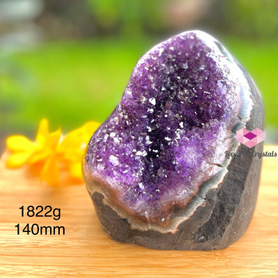 Uruguay Amethyst And Calcite Geode Cave